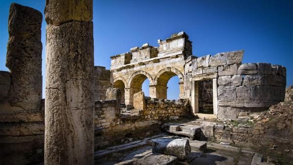Pamukkale Ancient Hierapolis | İzmir Pamukkale Tour