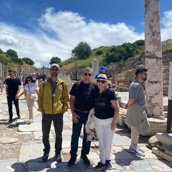The Ultimate One-Day Challenge: Experiencing Ephesus and Pamukkale in a Single Private Tour