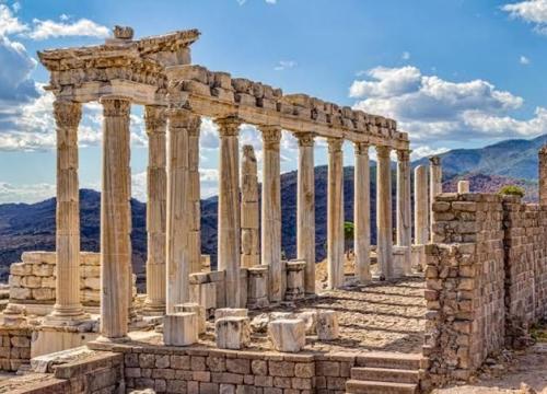 Pergamon Ancient City Daily Tour - 3