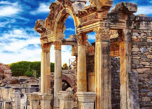 Ephesus and Mary's House Tour From Izmir - 5