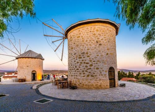 Cesme - Alacati Tour from Izmir - 1